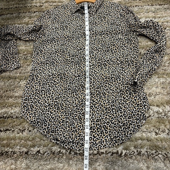 J Crew Size 8 Silk Button Shirt Cheetah Print Top - Picture 12 of 13